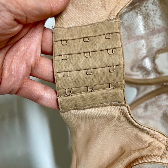 Chantelle | Révèle Moi Perfect Fit Underwire Bra (EU 80 G / USA 36 DDDD) - Picture 11 of 16